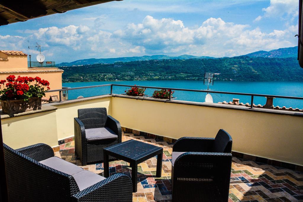 Atlantis Inn Castelgandolfo กัสเตลกันดอลโฟ ภายนอก รูปภาพ