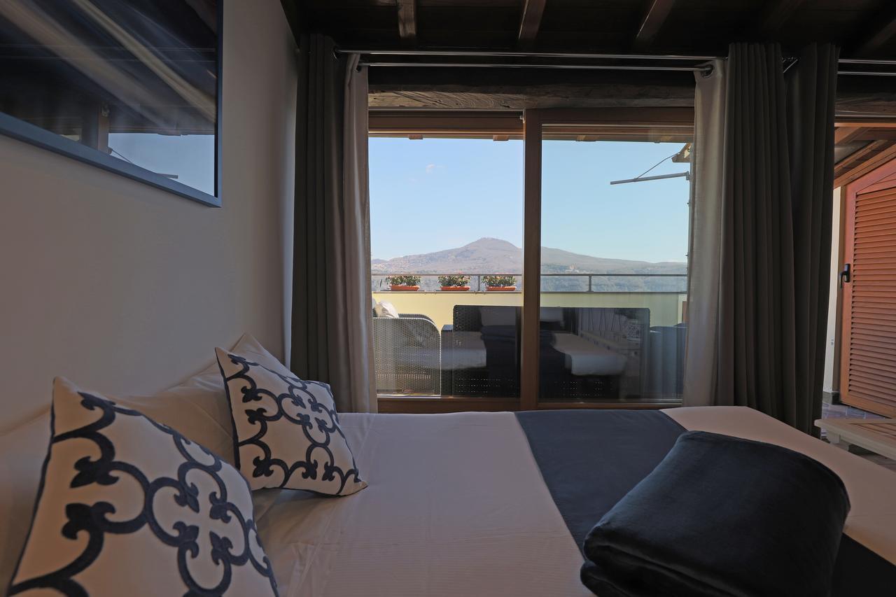 Atlantis Inn Castelgandolfo กัสเตลกันดอลโฟ ภายนอก รูปภาพ