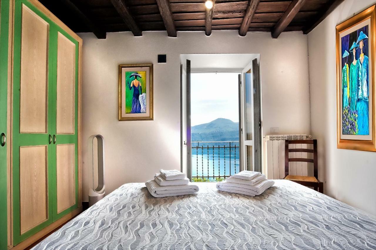 Atlantis Inn Castelgandolfo กัสเตลกันดอลโฟ ภายนอก รูปภาพ